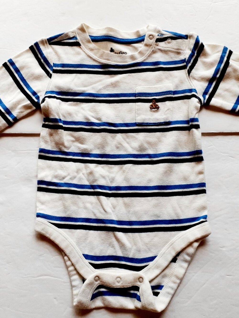 Gap Boys Bodysuit White Blue Stripes Long Sleeve T-Shirt Pocket 18-24 Months
